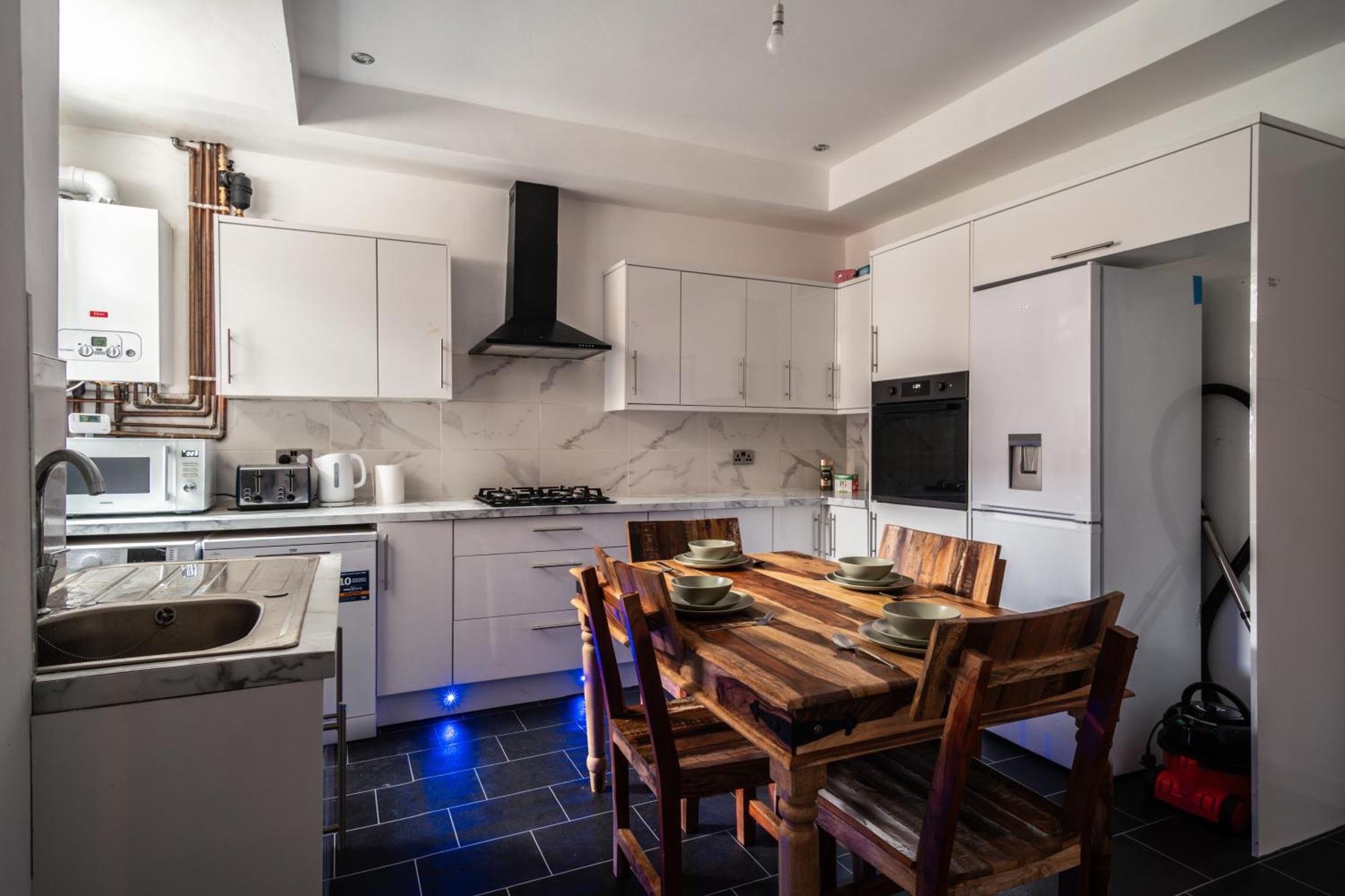 Homestay Refined Comforts For Two 5 Manchester